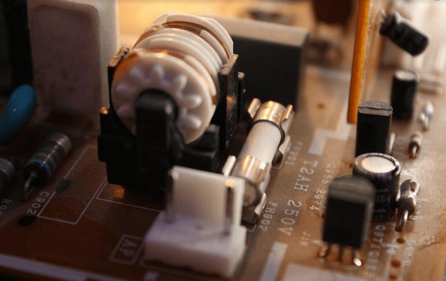 SMT贴片元器件返修操作流程 SMT贴片元器件返修操作流程